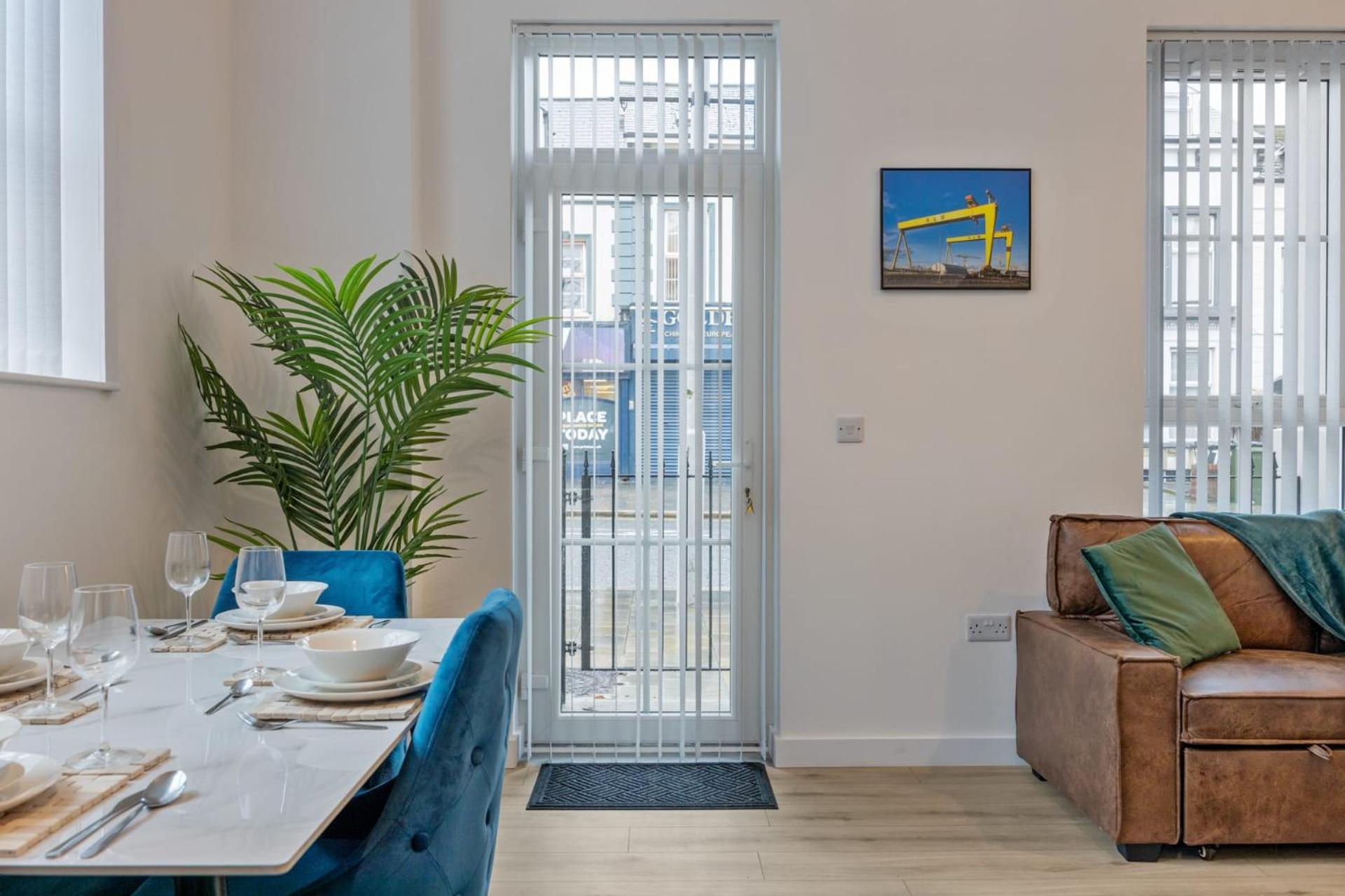 Contemporary 2 Bed Apartment -Belfast East Village Eksteriør bilde