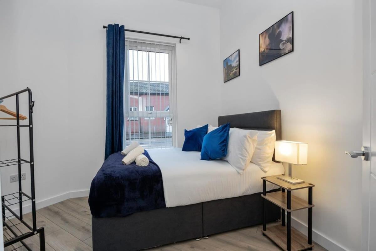 Contemporary 2 Bed Apartment -Belfast East Village Eksteriør bilde