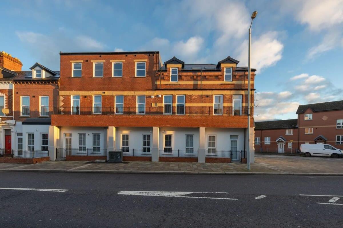 Contemporary 2 Bed Apartment -Belfast East Village Eksteriør bilde