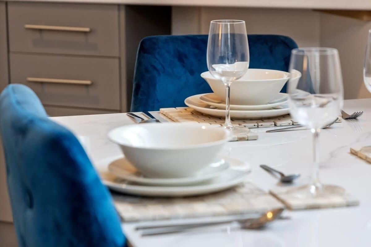 Contemporary 2 Bed Apartment -Belfast East Village Eksteriør bilde